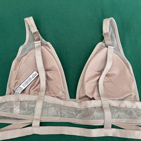 Victoria’s Secret Bralette - Picture 8 of 9